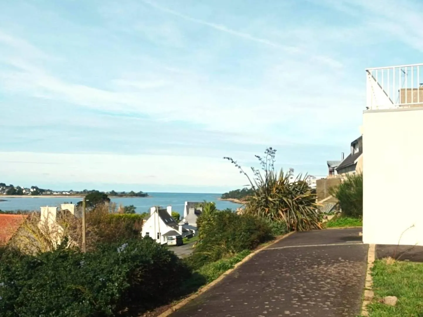 Villa Vue Sur Mer Avec Terrasse A 400M De La Mer A Pleumeur-Bodou - Ref 221